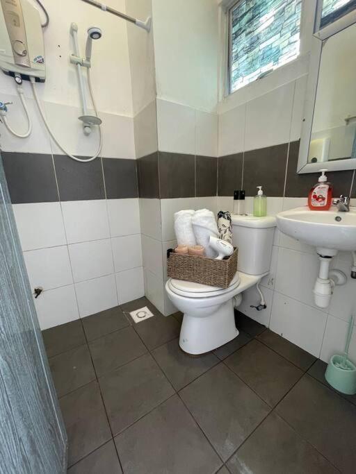 Redzo Propnex Prima Apartment Tanah Rata Exterior photo